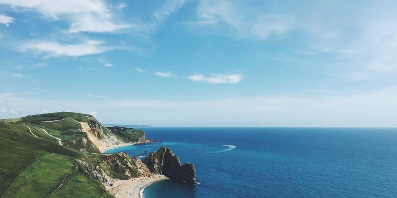 便携电梯与升降平台：老旧小区无障碍改造的物料搬运创新方案