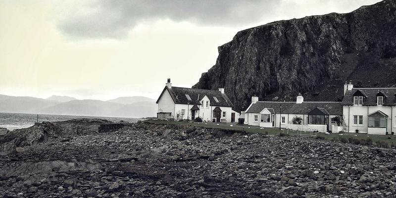 便携电梯在临时舞台与活动场地中的安全使用规范：升降平台与搬运工具的关键指南
