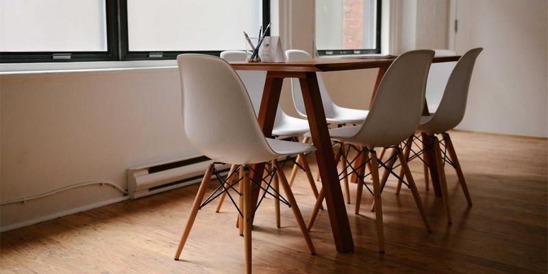 便携电梯完全指南：工业升降机与物料搬运的高效解决方案