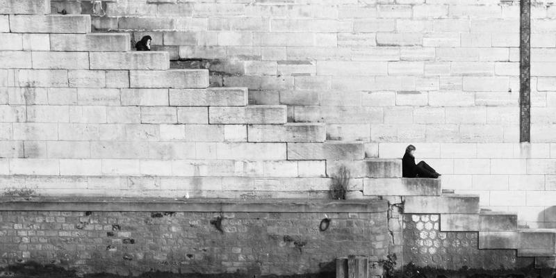 升降设备新篇章：便携电梯的智能化革命，远程监控、故障诊断与自动避障如何重塑物料搬运