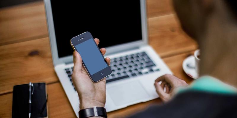 工业升降机与升降平台的革新：如何为复杂楼梯结构定制个性化便携电梯